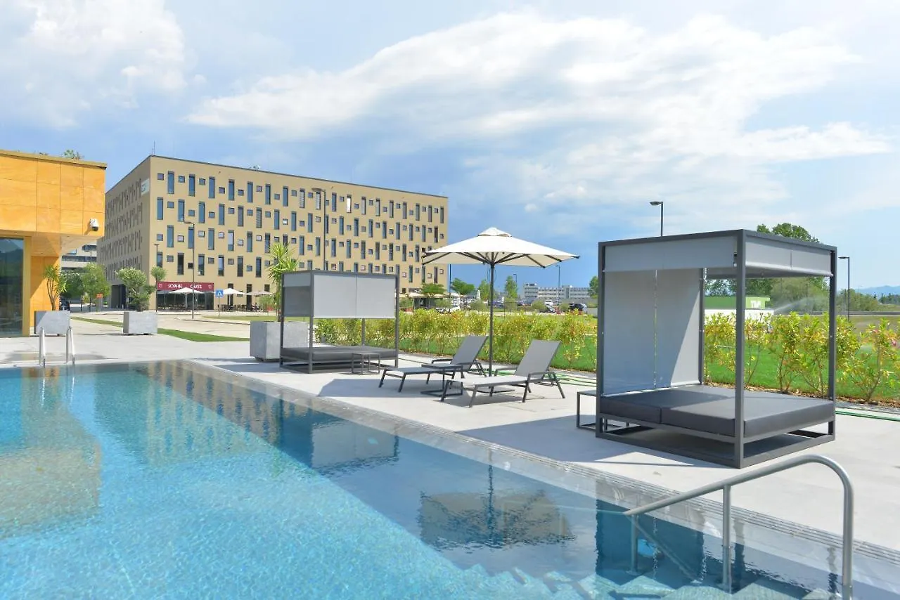 Mk Hotel Tirana