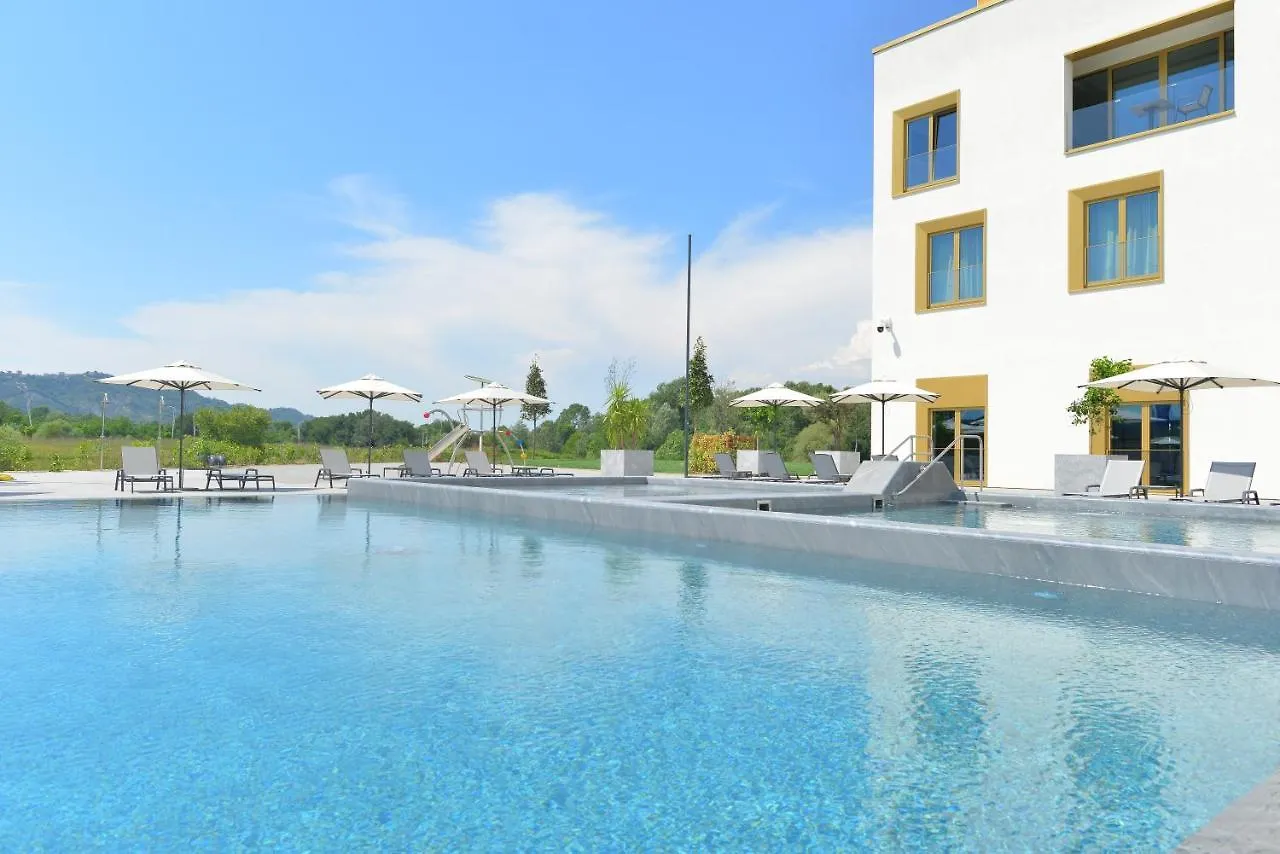 Mk Hotel Tirana Albania