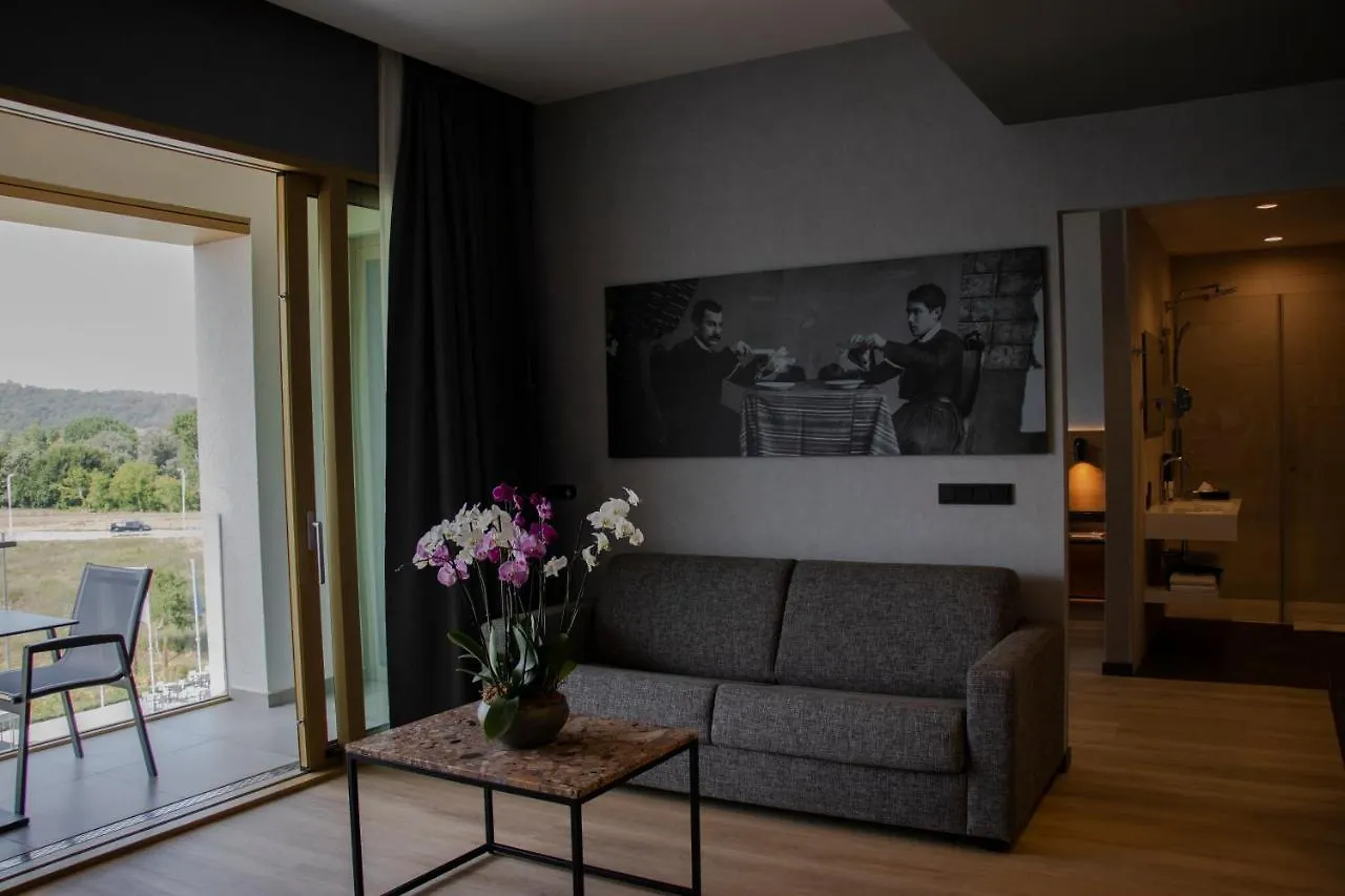 Mk Hotel Tirana