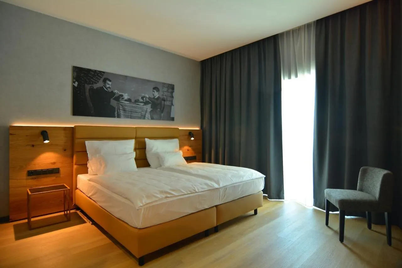 *****  Mk Hotel Tirana Albania